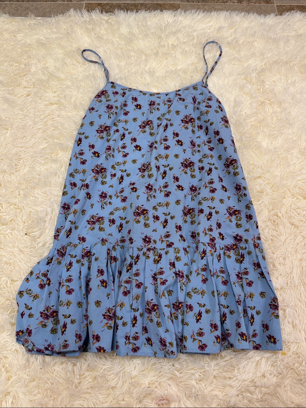 URBAN OUTFITTERS BLUE FLORAL SUNDRESS SIZE MEDIUM